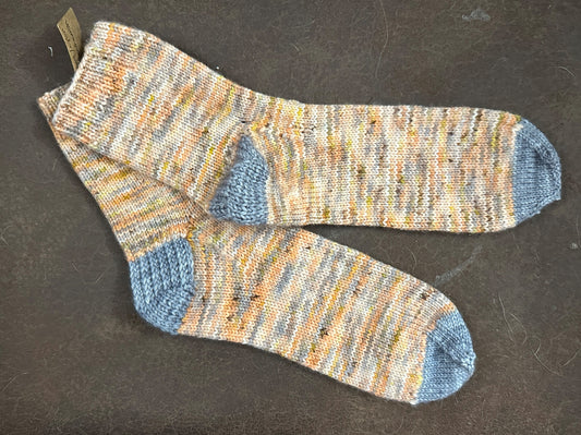 Peach Wool Socks - Women's Medium